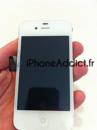 iPhone 4 Blanc iPhoneAddict