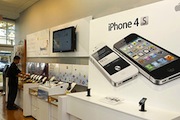 iPhone4S_Apple_Store_Stocks