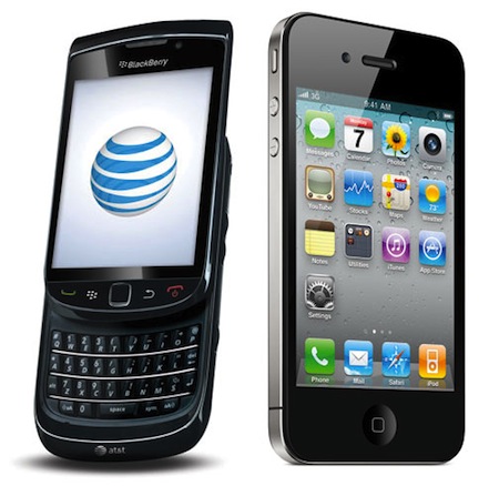 iphone-4-vs-blackberry-torc
