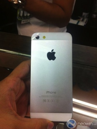 neowin_iPhone5