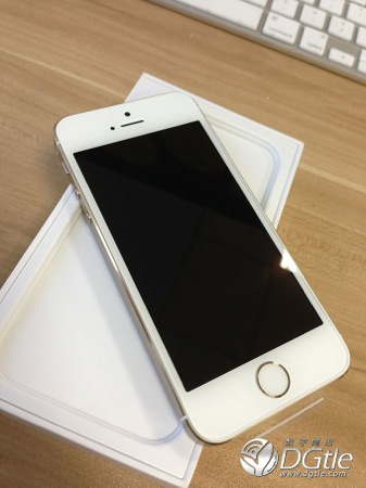 Deballage iPhone 5s 3