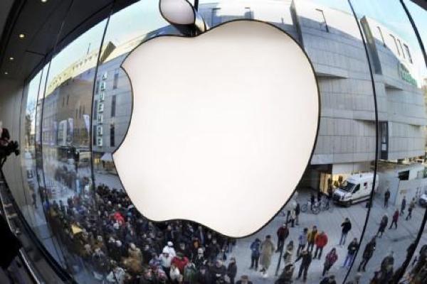th_disney-ceo-buys-1m-worth-apple-shares