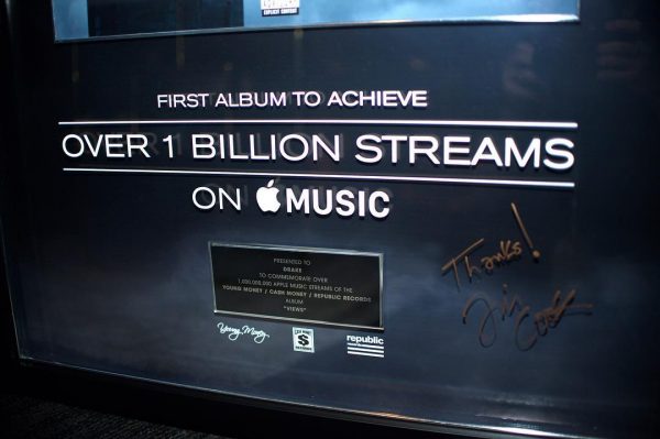drake-1-milliard-stream-apple-music-views