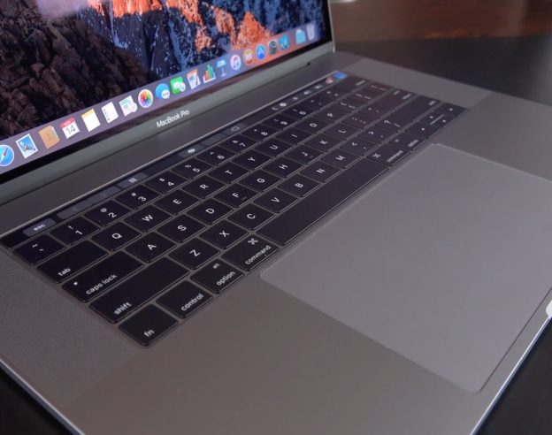 macbook-pro-2016-touch-bar-trackpad
