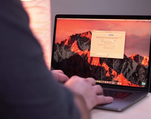 Night Shift macOS 10.12.4 MacBook Pro