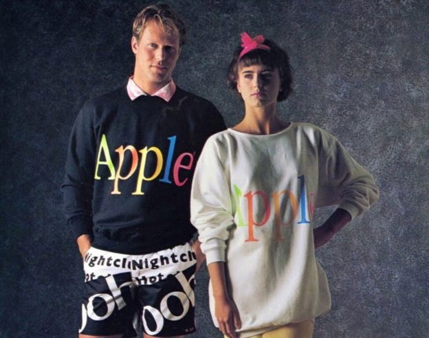 Apple Vetements 1986