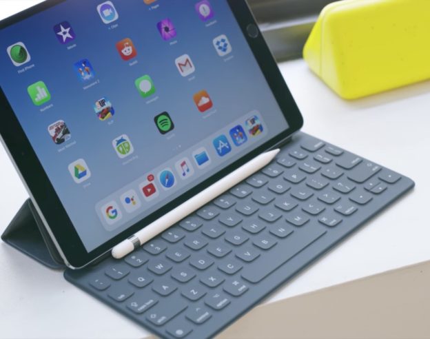 iPad Pro 10.5 Pouces Smart Keyboard Apple Pencil