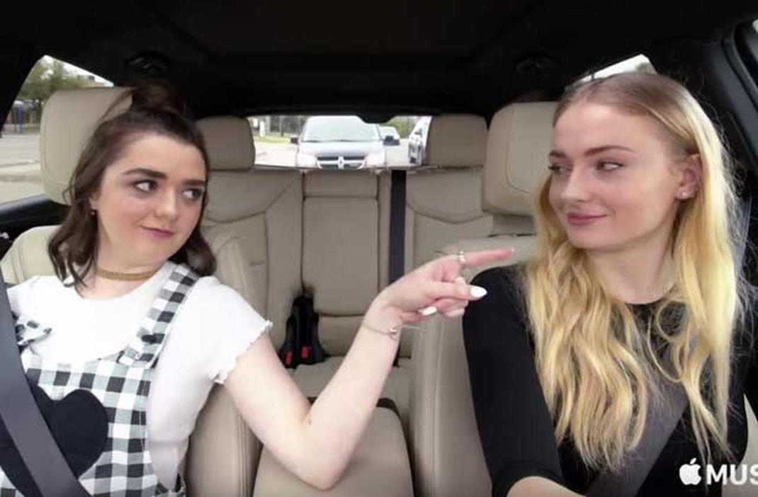 Carpool Karaoke la chanteuse Ariana Grande et les actrices de Game of