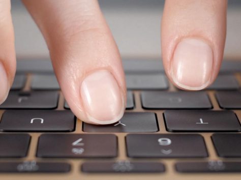 Image article Apple commence à indemniser les propriétaires de MacBook avec le clavier papillon défectueux