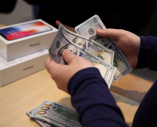 image à la une article Résultats Apple T2 2023 : baisse des revenus et du bénéfice, record pour l’iPhone