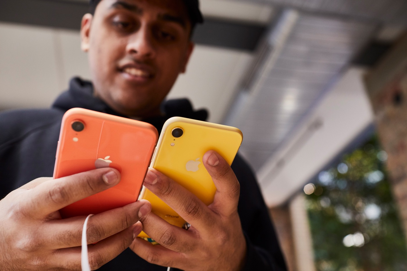 iPhone XR Corail et Jaune