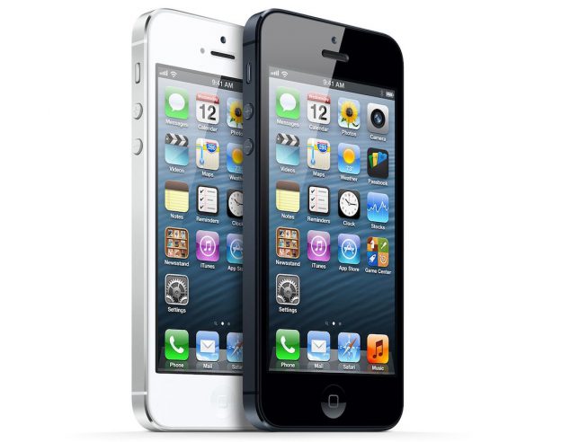 iPhone 5 Noir et Blanc Avant