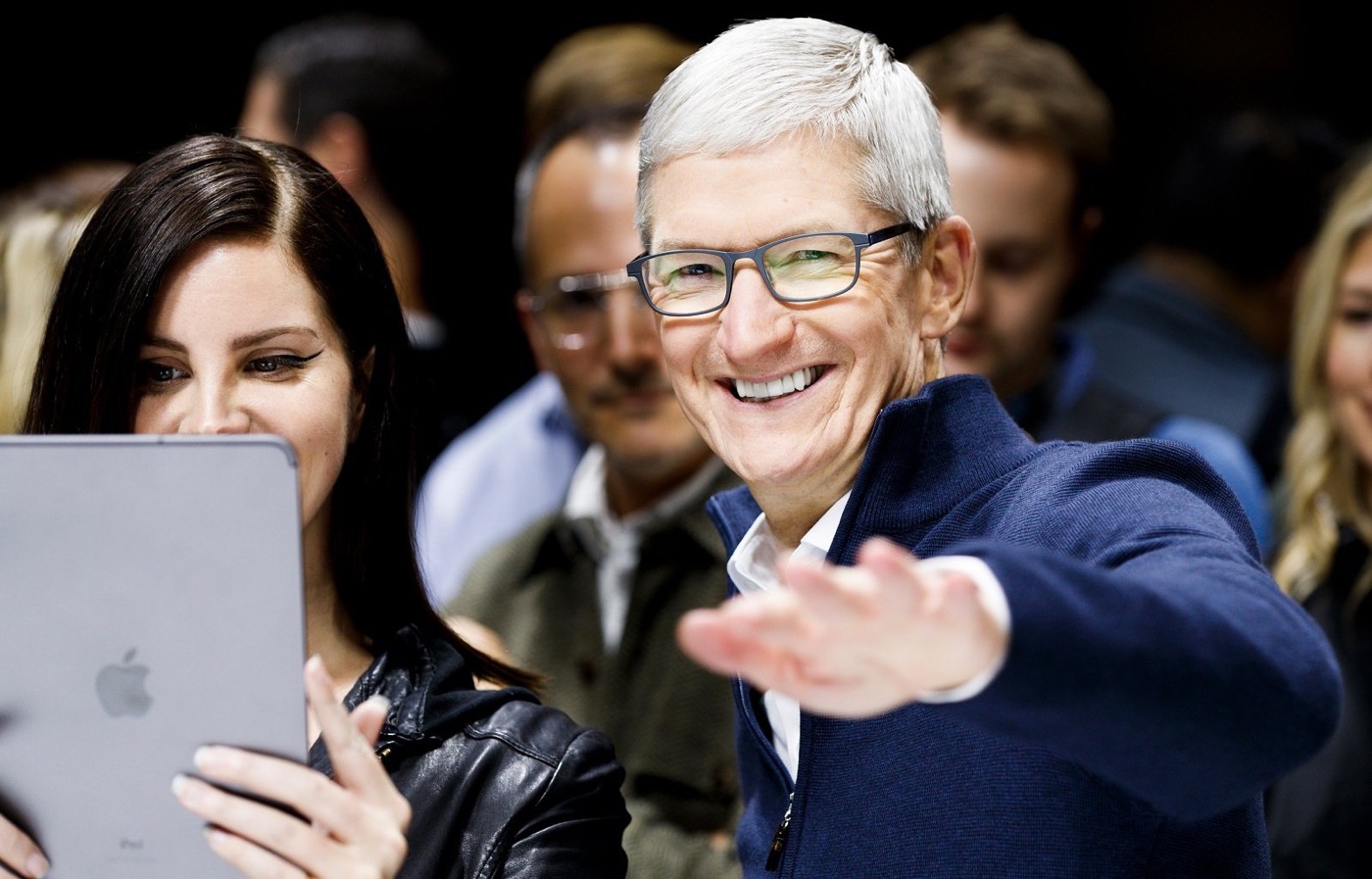 Tim Cook Lana Del Rey
