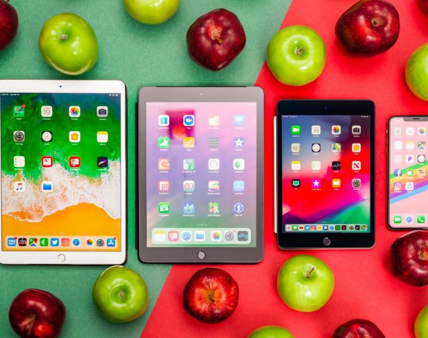 iPad Pro vs iPad vs iPad mini 5 vs iPhone XS Max