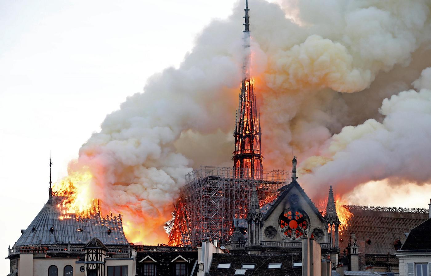 Incendie Notre-Dame de Paris : Apple fera un don pour la reconstruction