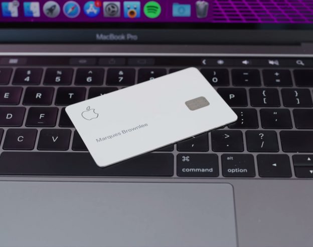 Apple Card Clavier MacBook Pro