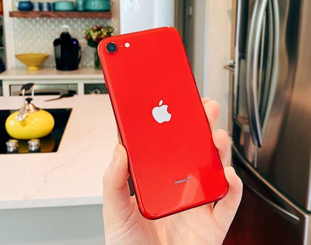 iPhone SE 2020 Arriere Rouge
