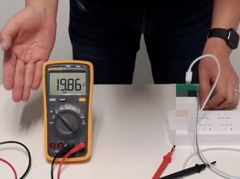 Image article BadPower : la cyberattaque qui peut mettre le feu à votre smartphone (littéralement)