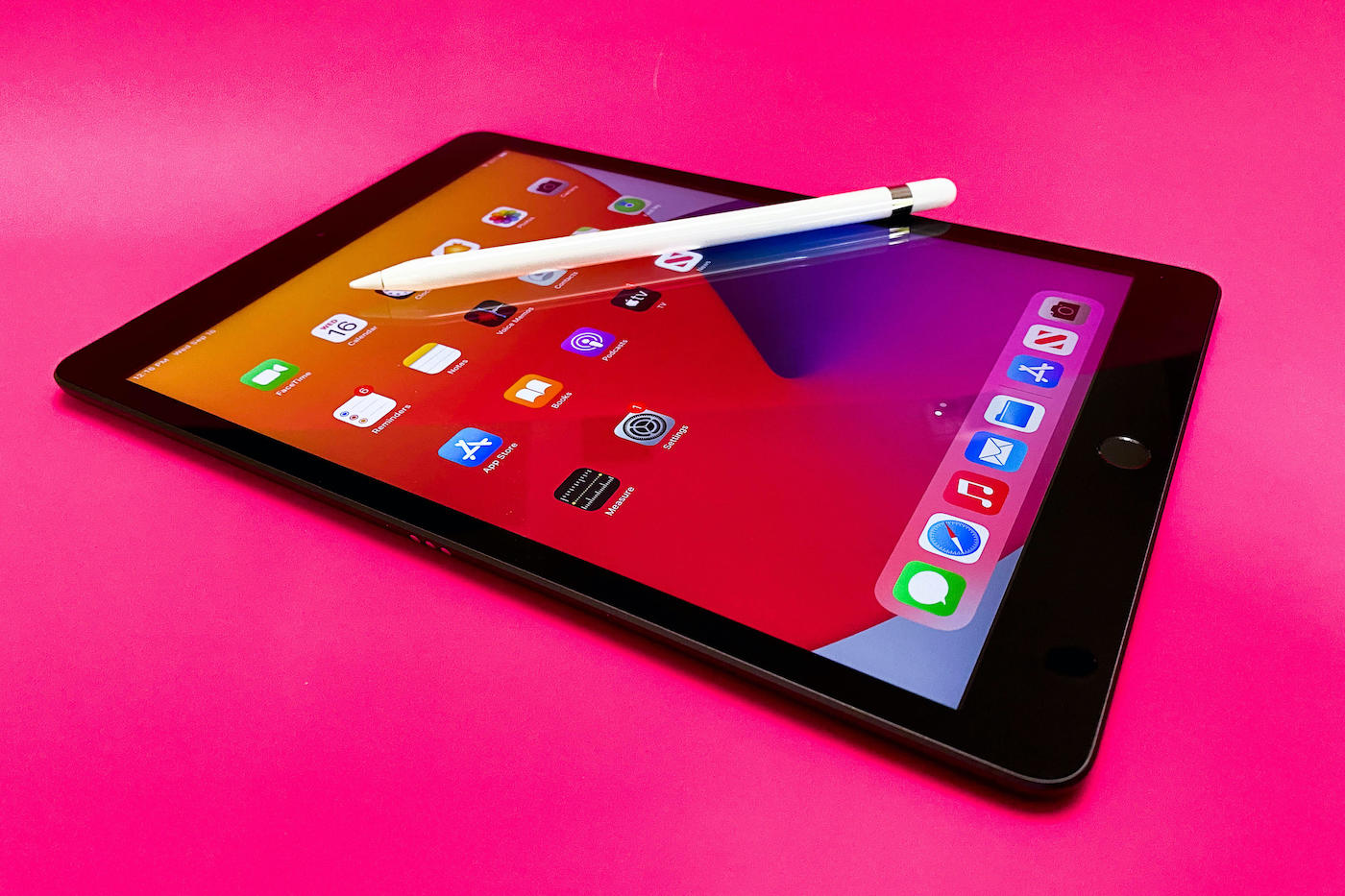 iPad 8e Generation 2020 et Apple Pencil