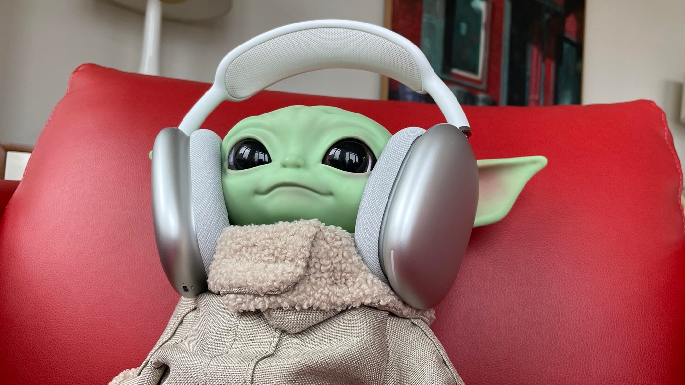 AirPods Max Grogu