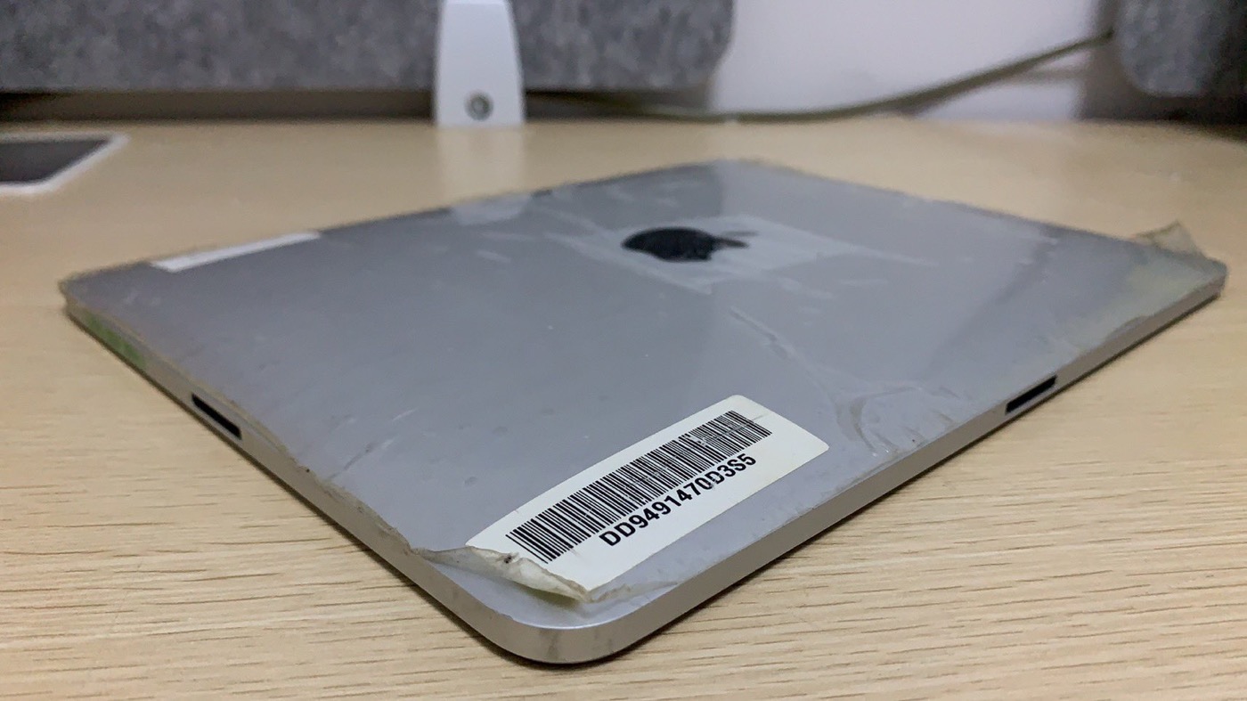 Prototype Premier iPad Deux Connecteurs