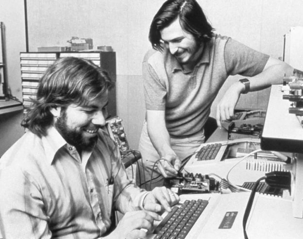 Steve Wozniak et Steve Jobs