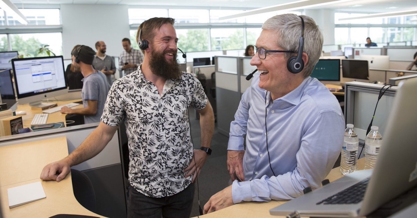 Tim Cook Repond Appel Centre Appel