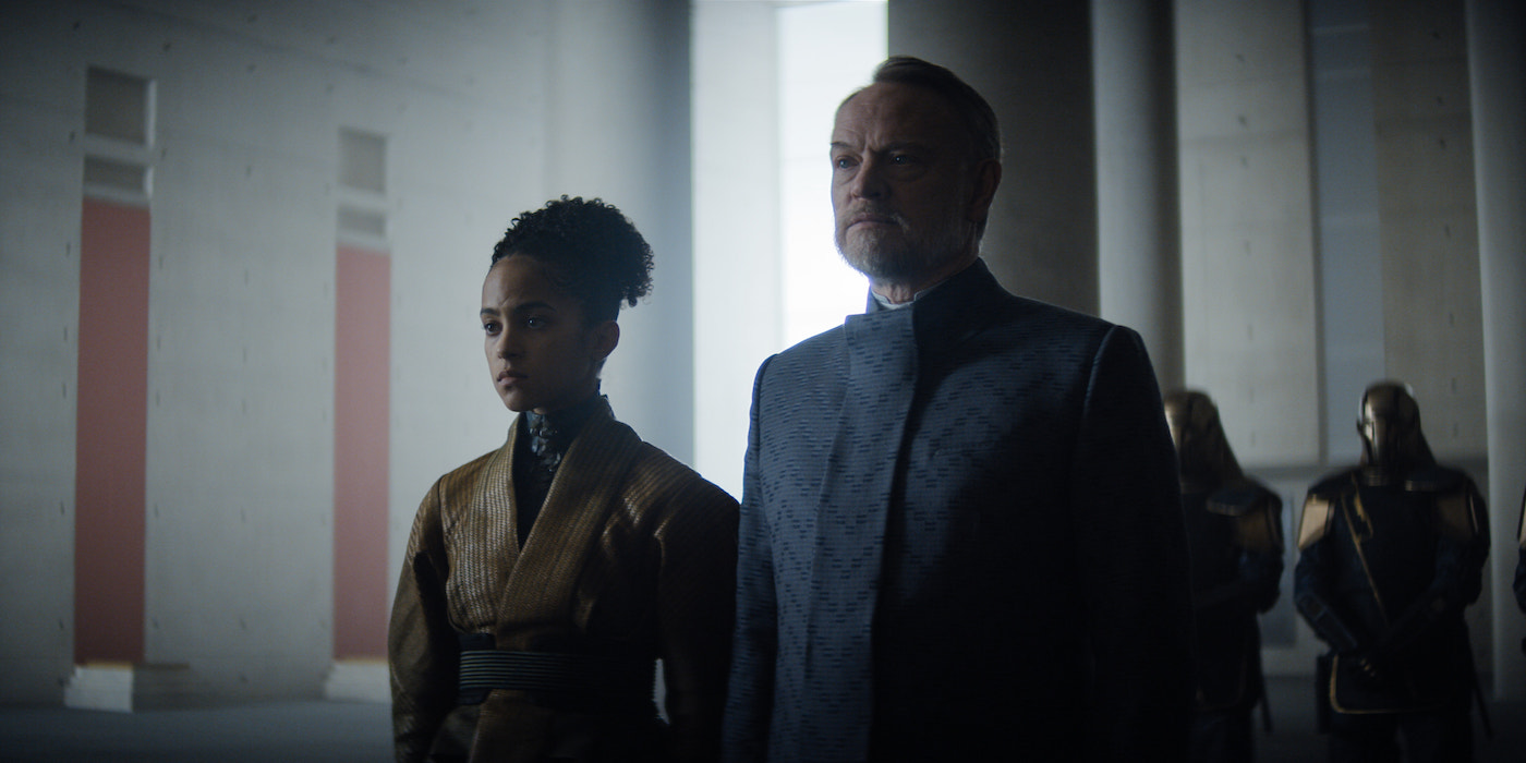 Foundation Jared Harris et Lou Llobell