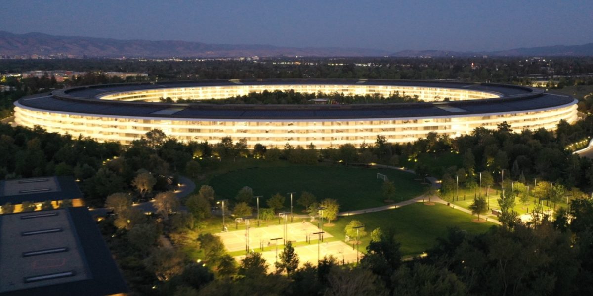 Apple Park Drone 1 Nuit Terrain Basket