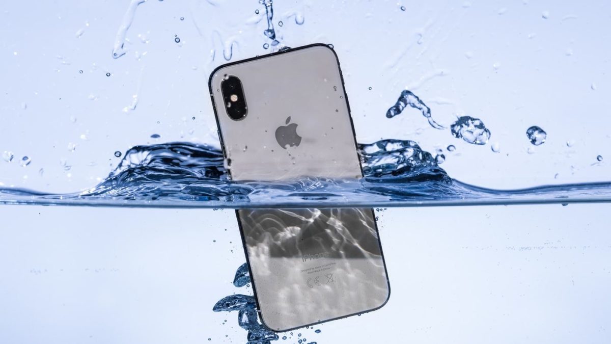 iPhone sous l'eau