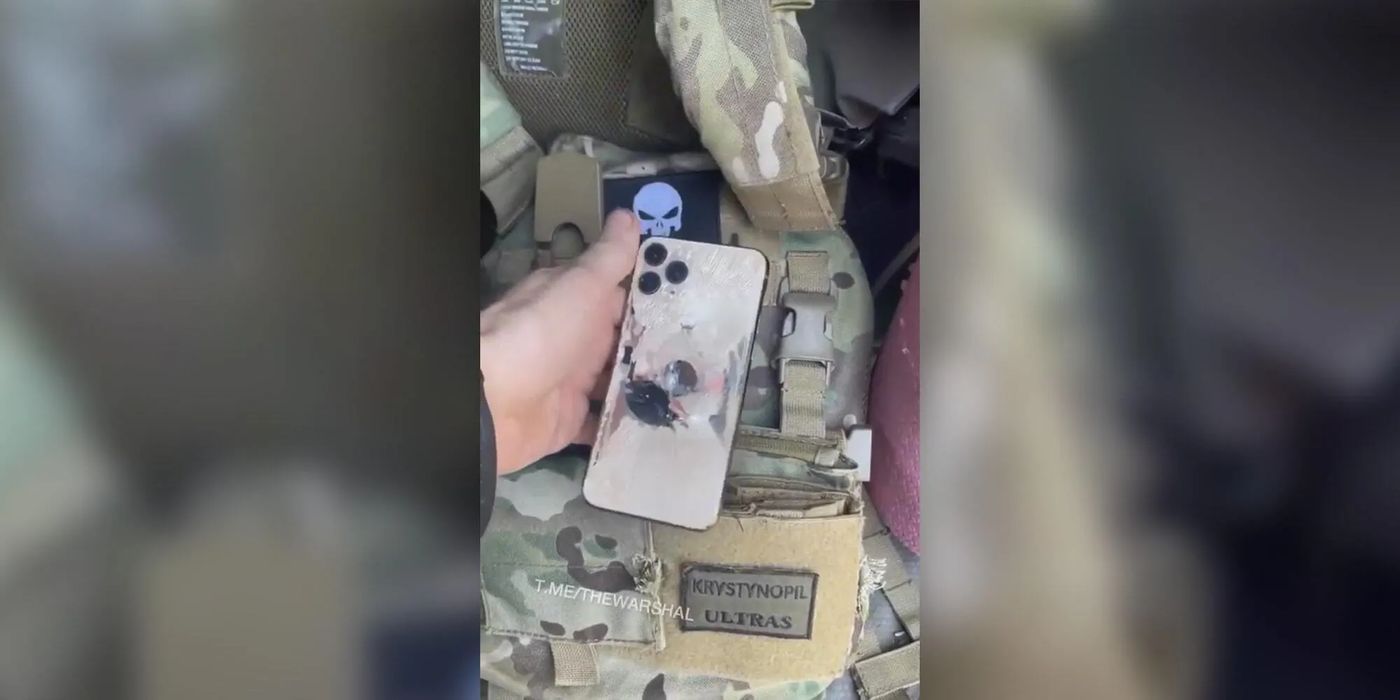 iPhone arrête balle Ukraine