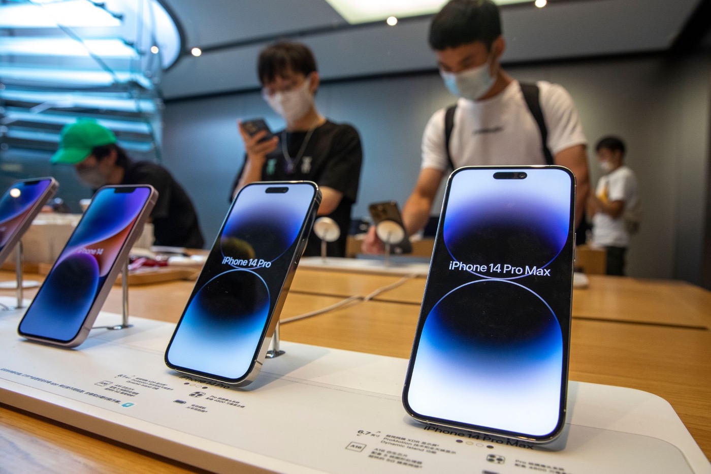 Apple wants to produce outside of China and depend less on Foxconn