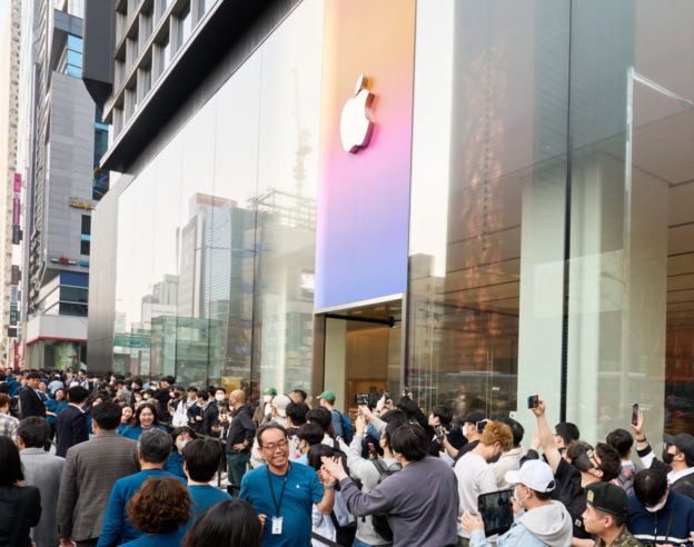 image de l'article Apple dévoile les photos de l’ouverture du nouvel Apple Store Gangnam en Corée du Sud