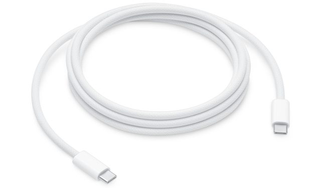 Le câble USB-C fourni avec les iPhone 15 serait plus long