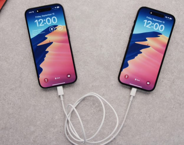 iPhone 15 Connecte A iPhone 15 Cable USB-C
