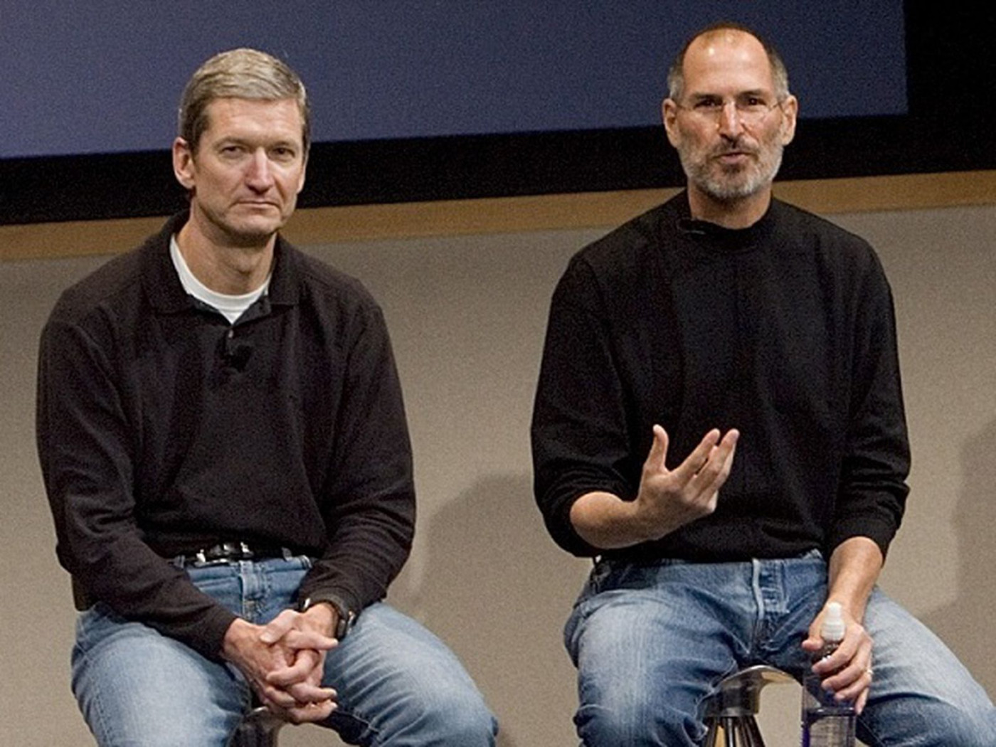 Tim Cook Steve Jobs
