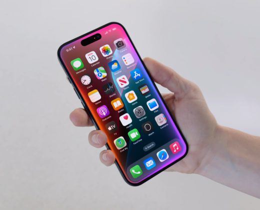 image à la une article Apple réorganise Siri : le créateur du Vision Pro prend les commandes après l’échec d’Apple Intelligence