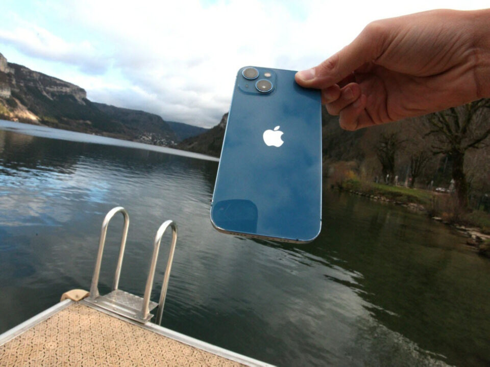 iPhone 15 Lac de Nantua Jura