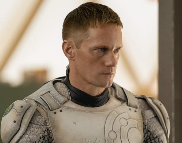 Image Apple TV+ : une date de sortie pour Murderbot, une série de S.F avec Alexander Skarsgård en vedette