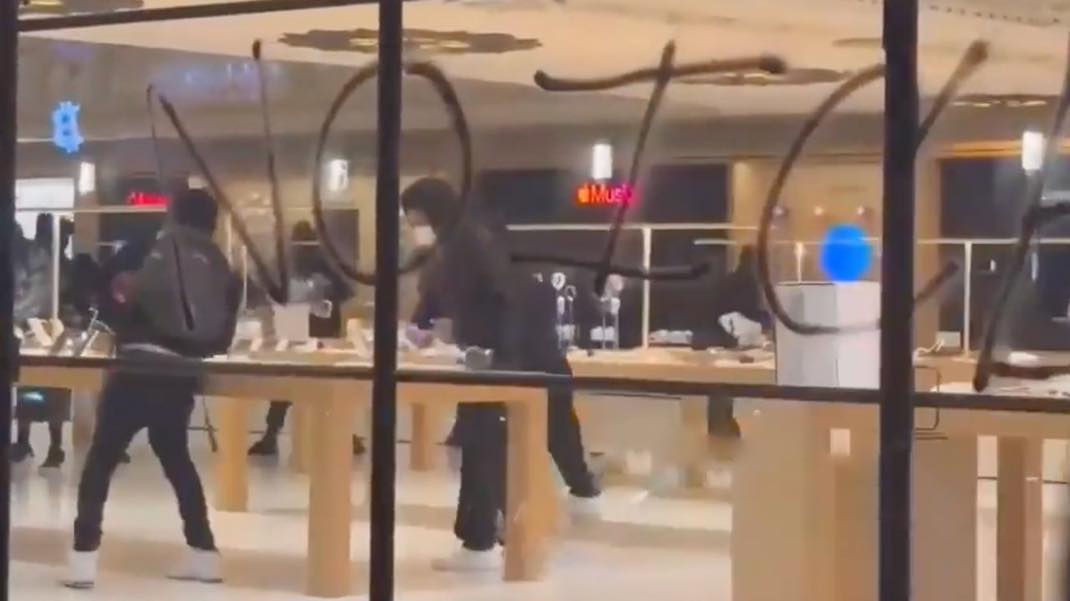 L'Apple Store de Los Angeles a été vandalisé durant les manifestations anti-ICE