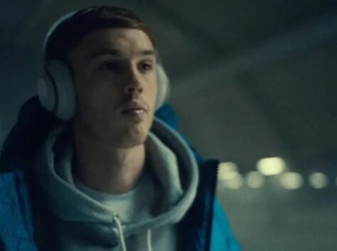 Image article Beats Studio Pro : Cole « Cold » Palmer est dans la nouvelle pub pour le casque d’Apple