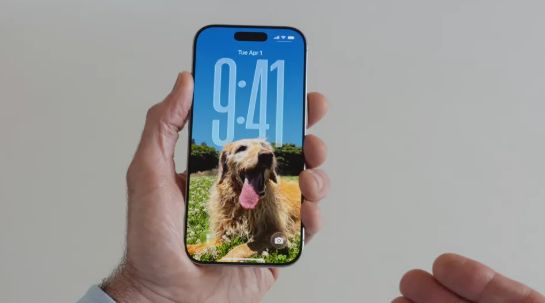 Image [WWDC 2025] iOS 26 se montre avec Liquid Glass