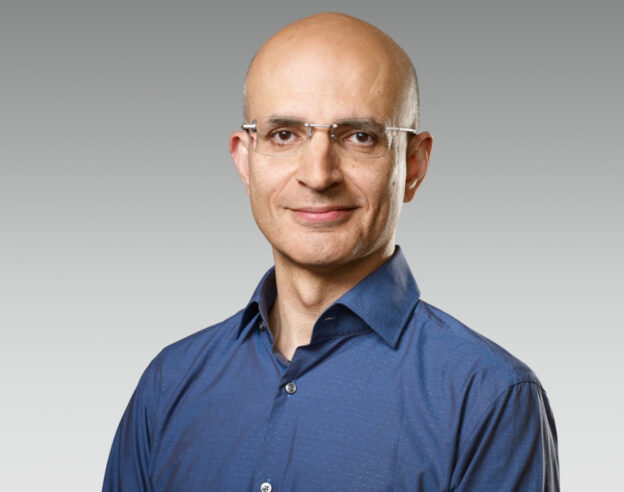 Image Sabih Khan, le nouveau COO d&rsquo;Apple, réaffirme l&rsquo;engagement stratégique avec la Chine