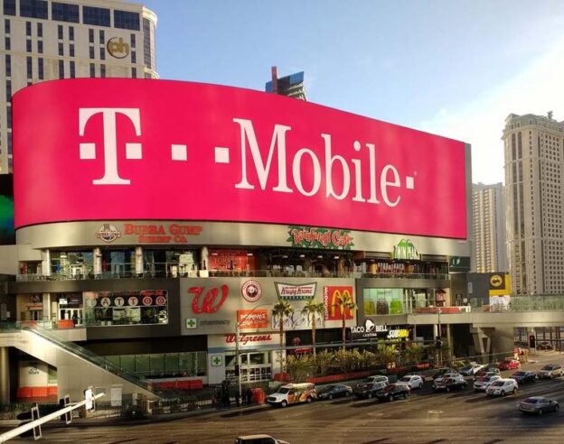 Image iPhone : aux États-Unis, la (grande) majorité des ventes passe encore par les opérateurs