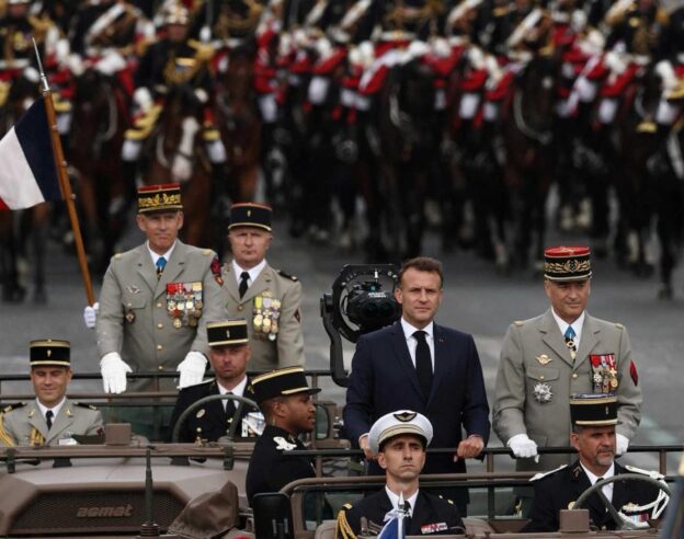 Image Macron en réalité immersive dans le Vision Pro ? C’est fait
