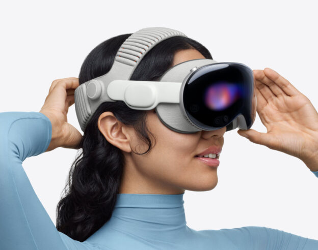 Image Apple Vision Pro : des accessoires aujourd’hui et PlayStation VR2 Sense en novembre