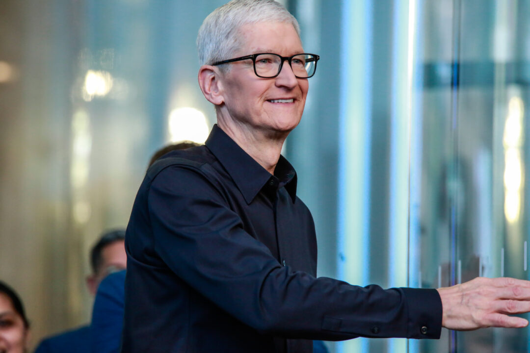 Tim Cook Sourire Apple Store 5e Avenue