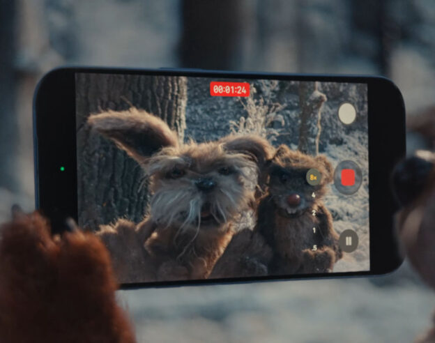 Image Apple diffuse sa publicité de Noël 2025 tournée à l’iPhone 17 Pro