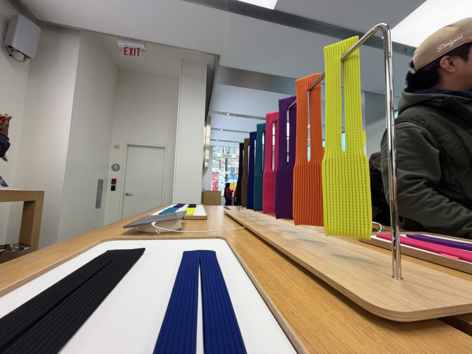 iPhone Pocket Apple Store