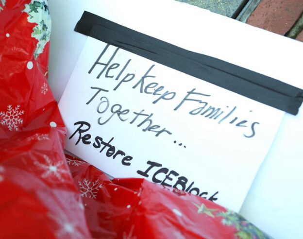 image de l'article États-Unis : manifestations devant des Apple Store pour le retour de l&rsquo;app ICEBlock